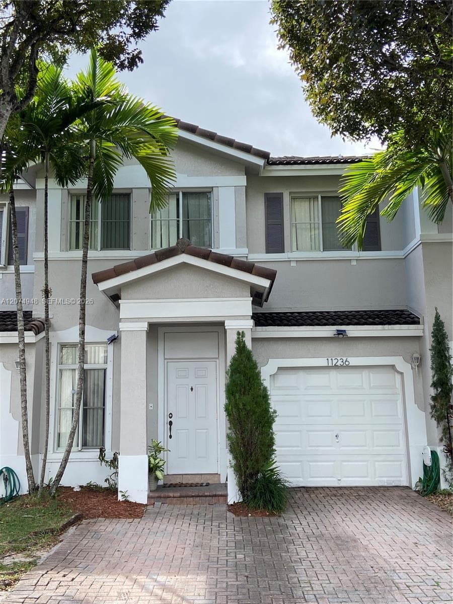Townhouse at 11236 NW 56th St, Doral FL 33178
