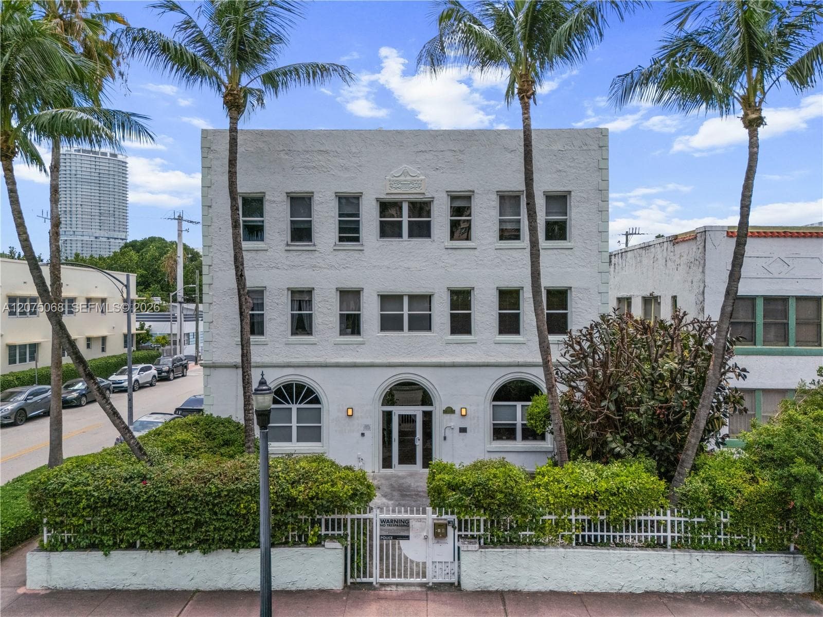 Condominium at 802 Euclid Ave # 305, Miami Beach FL 33139