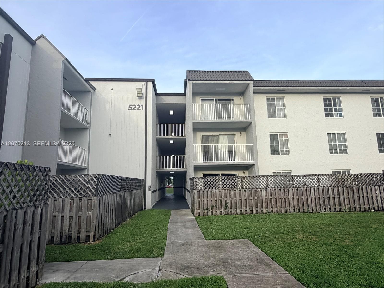 Condominium at 5221 Geneva Way # 201, Doral FL 33166