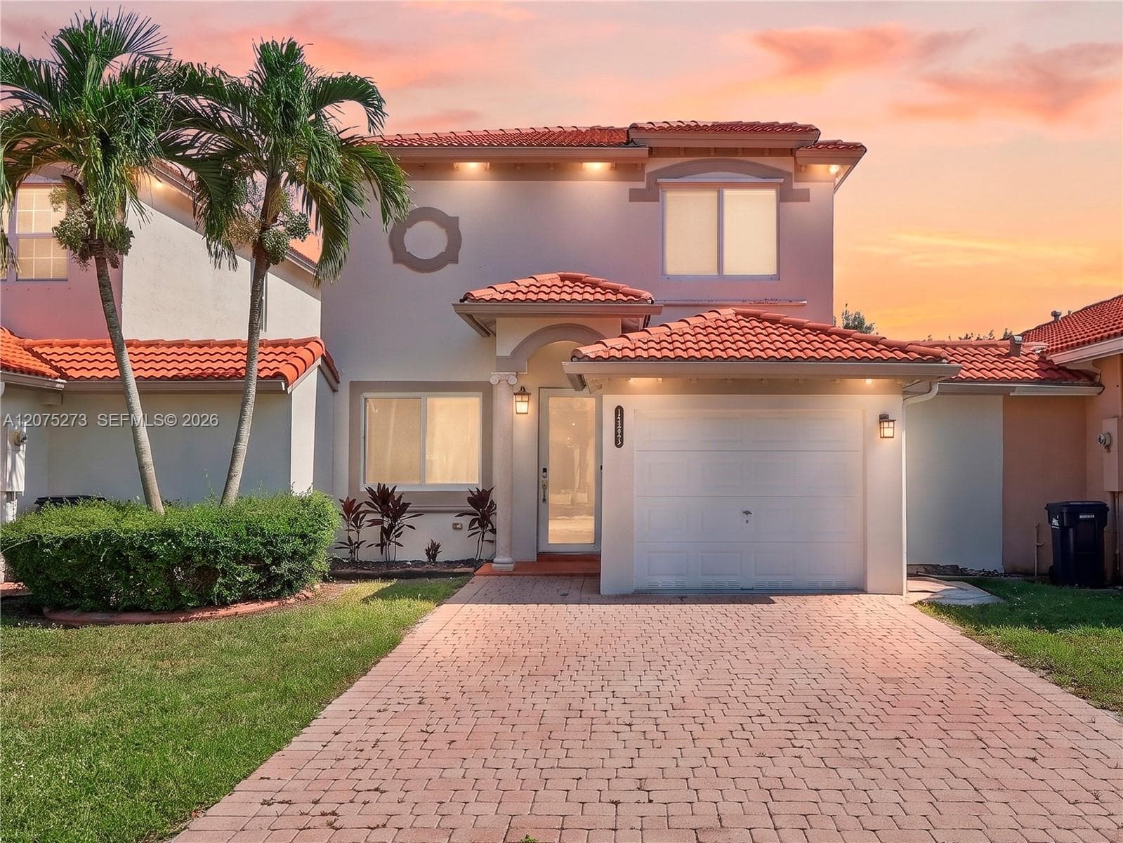 Townhouse at 15392 SW 25th Ter, Miami FL 33185