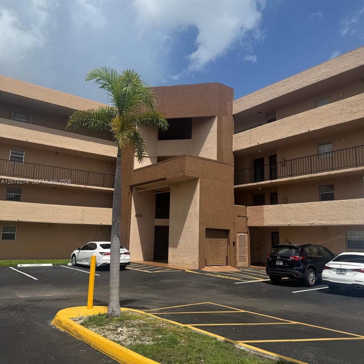 Condominium at 506 NW 87th Ave # 309, Miami FL 33172