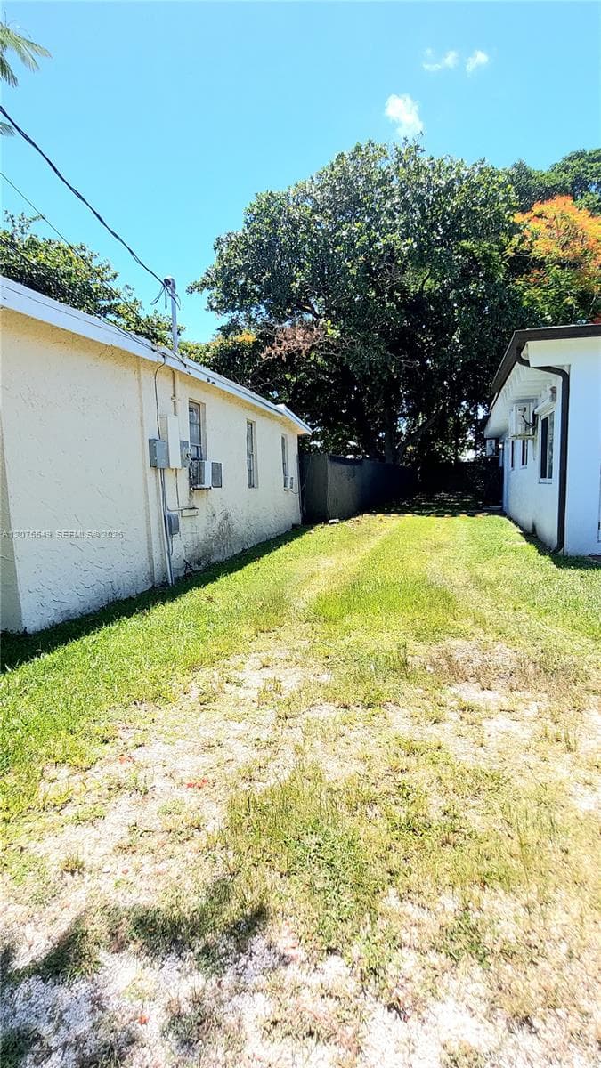 Multi Family at 21910 SW 118th Ct # 2, Miami FL 33170