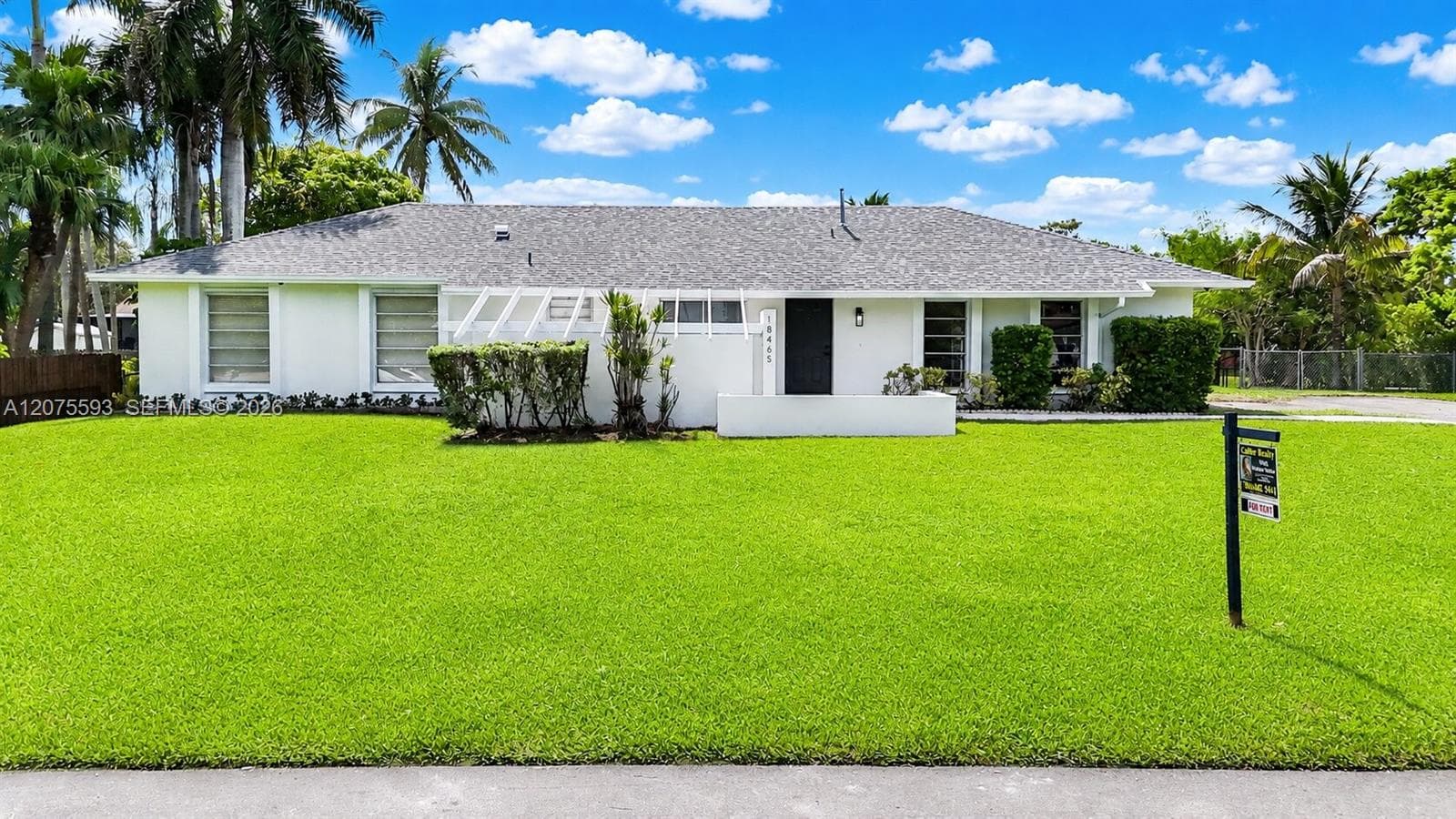 Single Family Residence at 18465 SW 89th Ct, Cutler Bay FL 33157