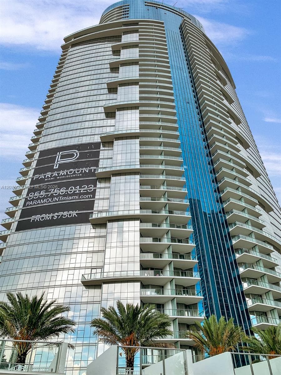 Condominium at 851 NE 1st Ave # 2107, Miami FL 33132