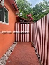 Efficiency at Miami, FL, 33125