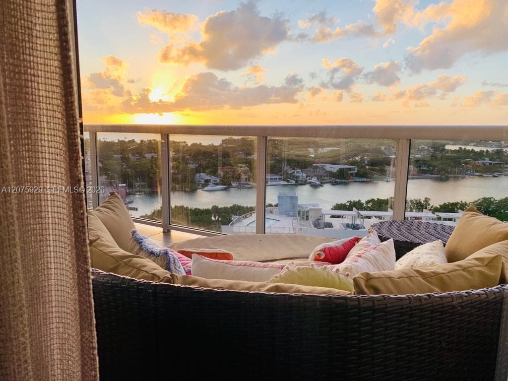 Condominium at 6301 Collins Ave # 1606, Miami Beach FL 33141