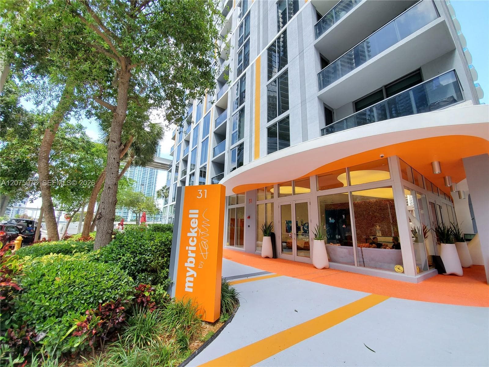 Condominium at 31 SE 6th St # 1703, Miami FL 33131