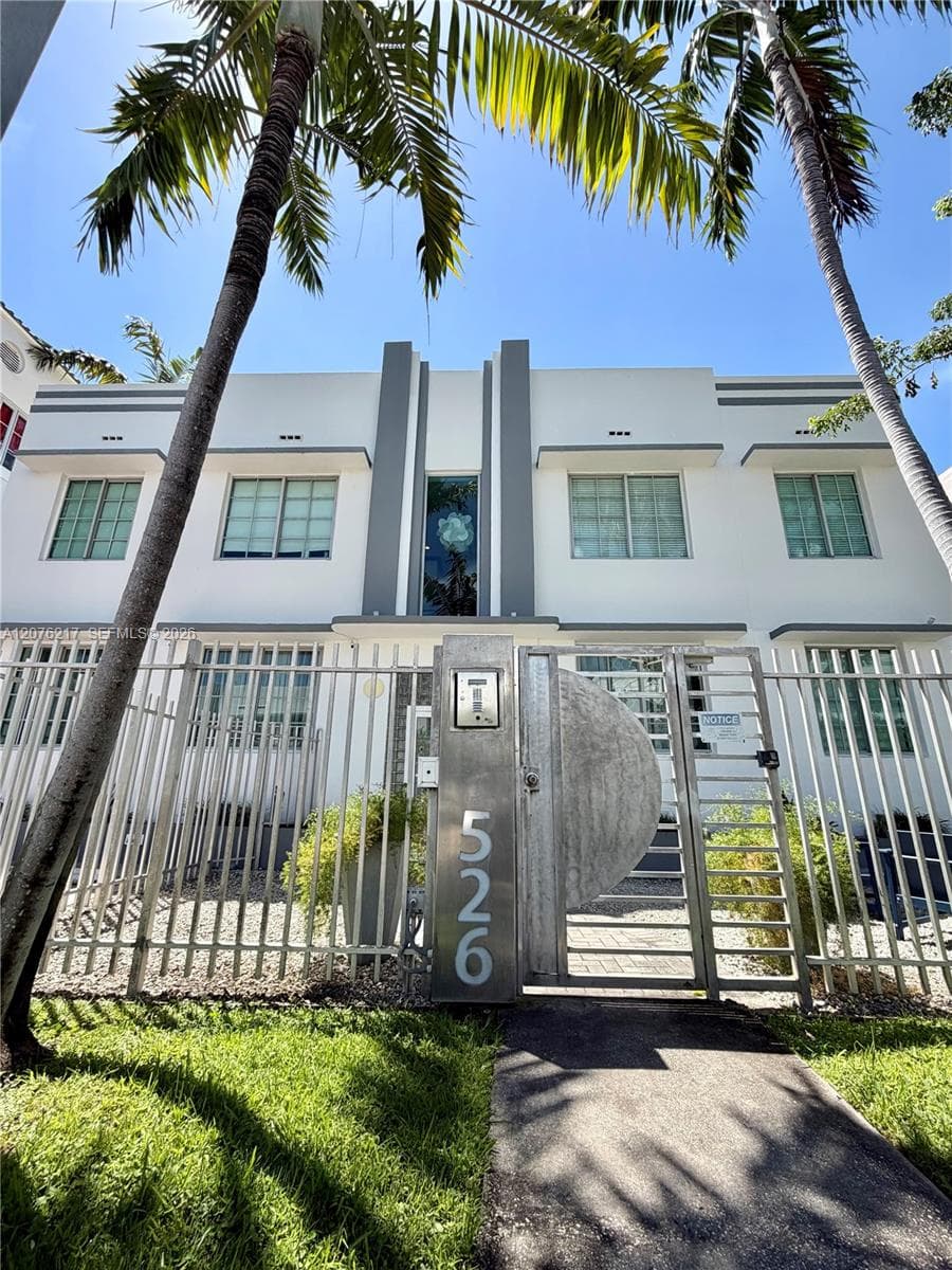 Condominium at 526 15th St # 12, Miami Beach FL 33139