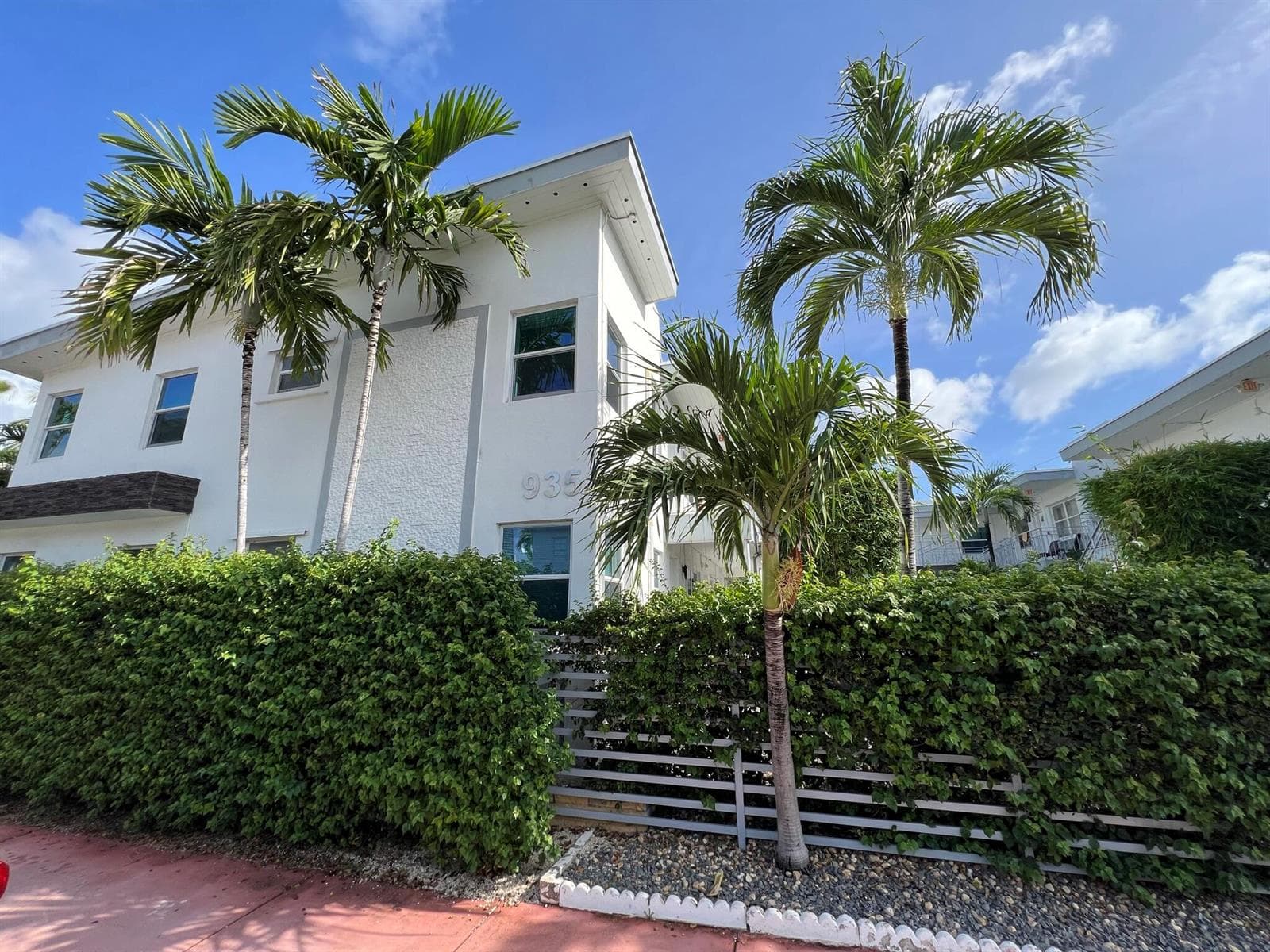 Apartment at 935 8th Street # 2, Miami Beach FL 33139