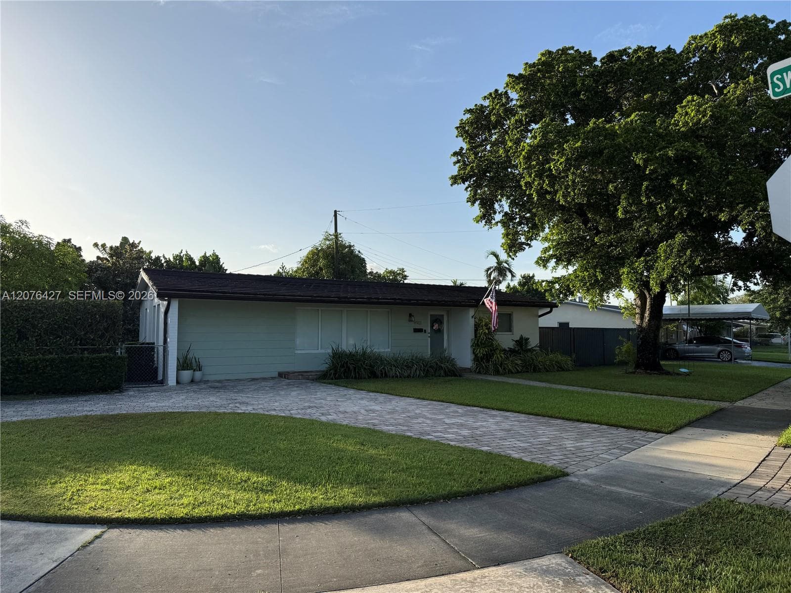 Single Family Residence at 4901 SW 95th Ct, Miami FL 33165