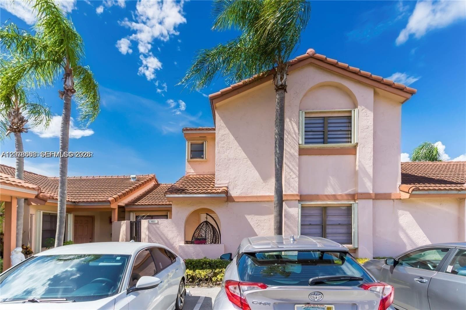 Townhouse at 6533 NW 170th Ln # 6533, Hialeah FL 33015