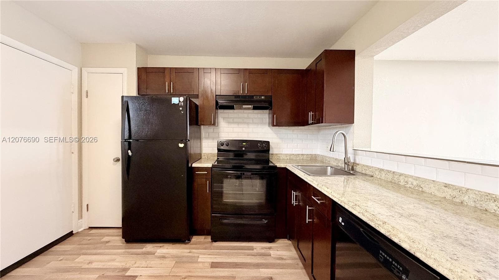 Condominium at 879 NE 195th St # 425, Miami FL 33179