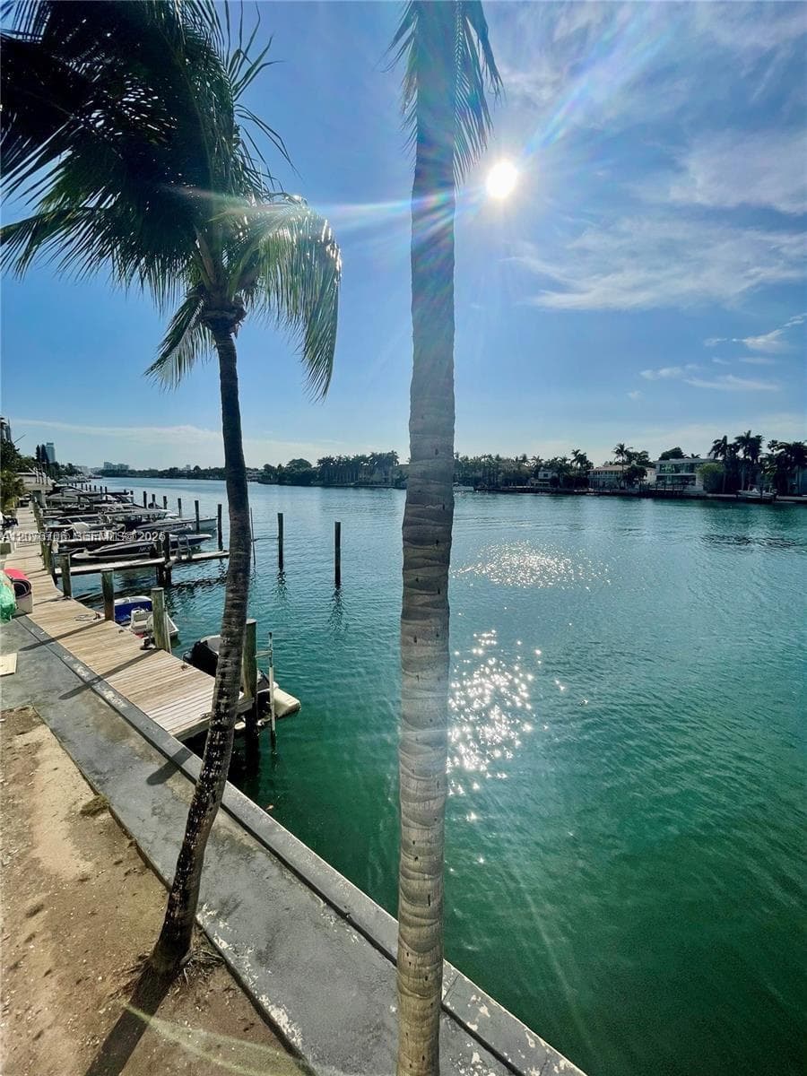 Condominium at 5600 Collins Ave # 16P, Miami Beach FL 33140