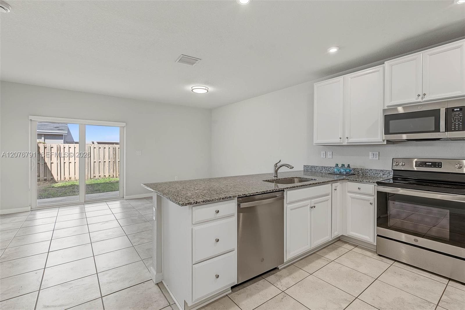 Townhouse at 446 NW 11th Ave # 446, Florida City FL 33034