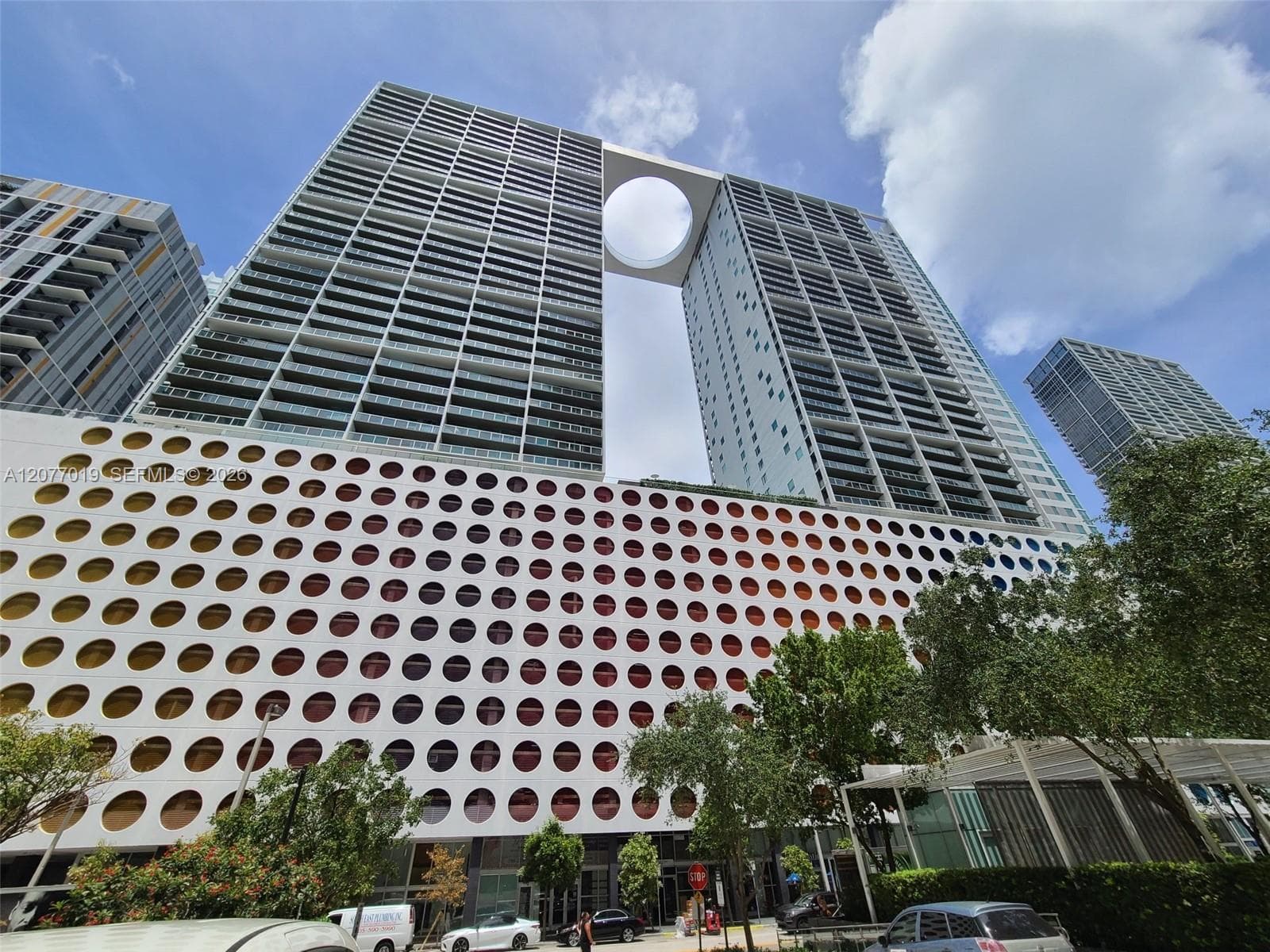 Condominium at 55 SE 6th St # 4106, Miami FL 33131