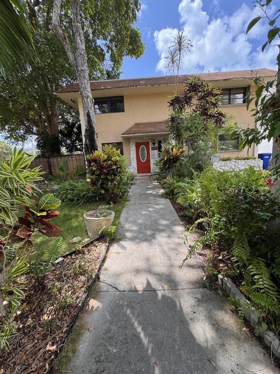Townhouse at 2192 NE 171st St # 1, North Miami Beach FL 33162