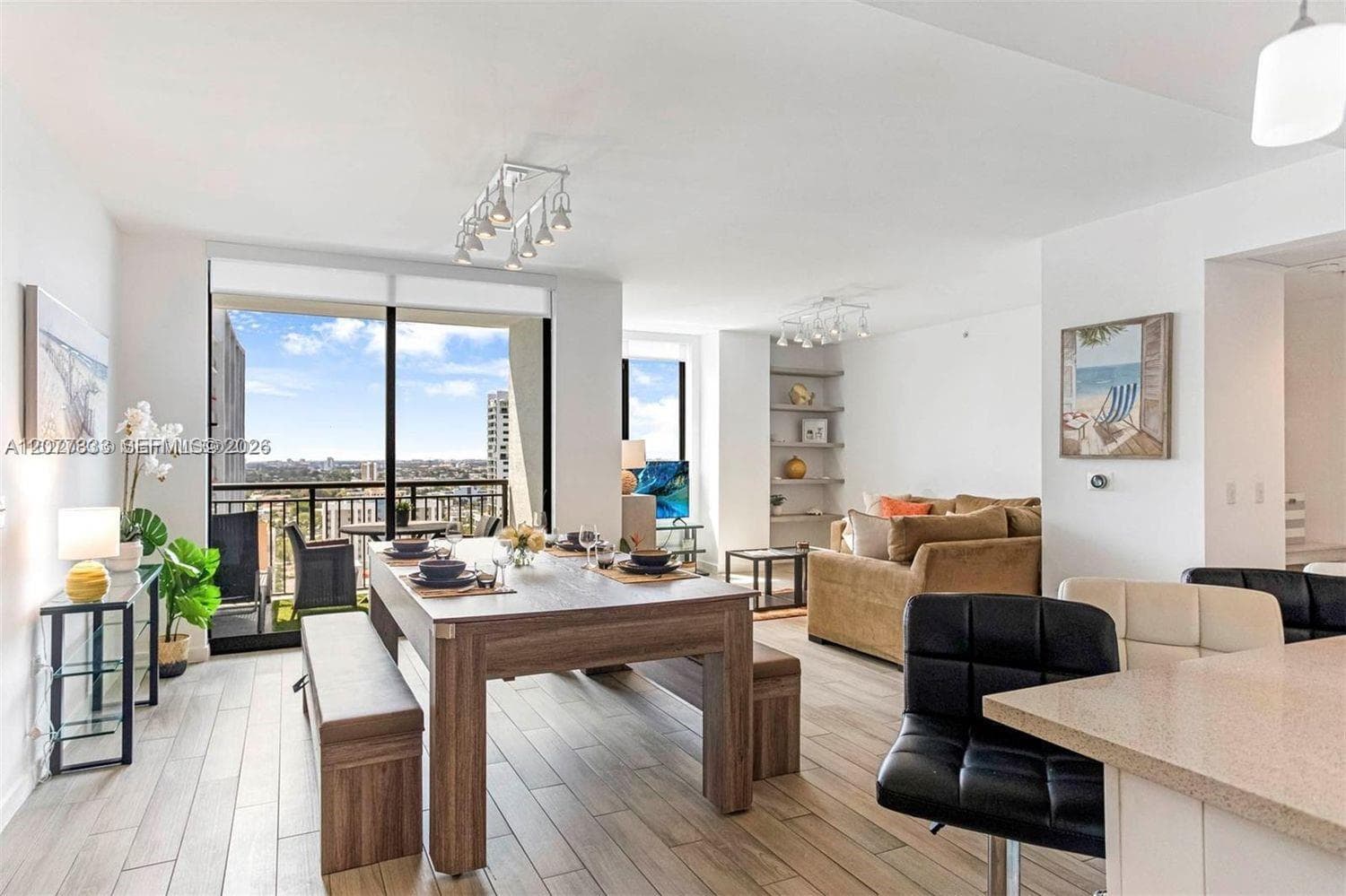 Condominium at 999 SW 1st Ave # 1906, Miami FL 33130