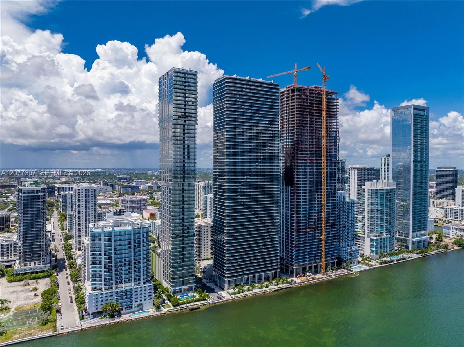 Condominium at 700 NE 24 # 2607, Miami FL 33137