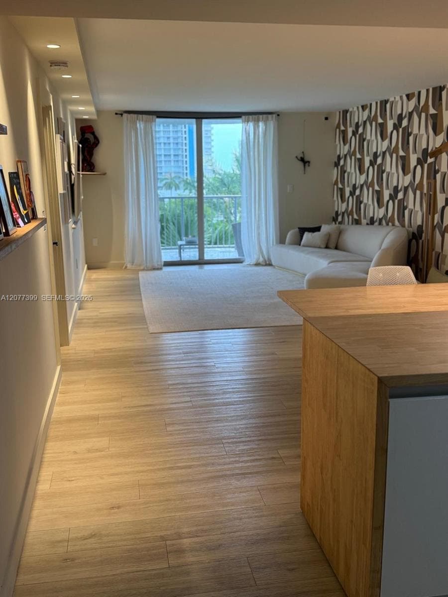 Condominium at 210 Sea View Dr # 608, Key Biscayne FL 33149