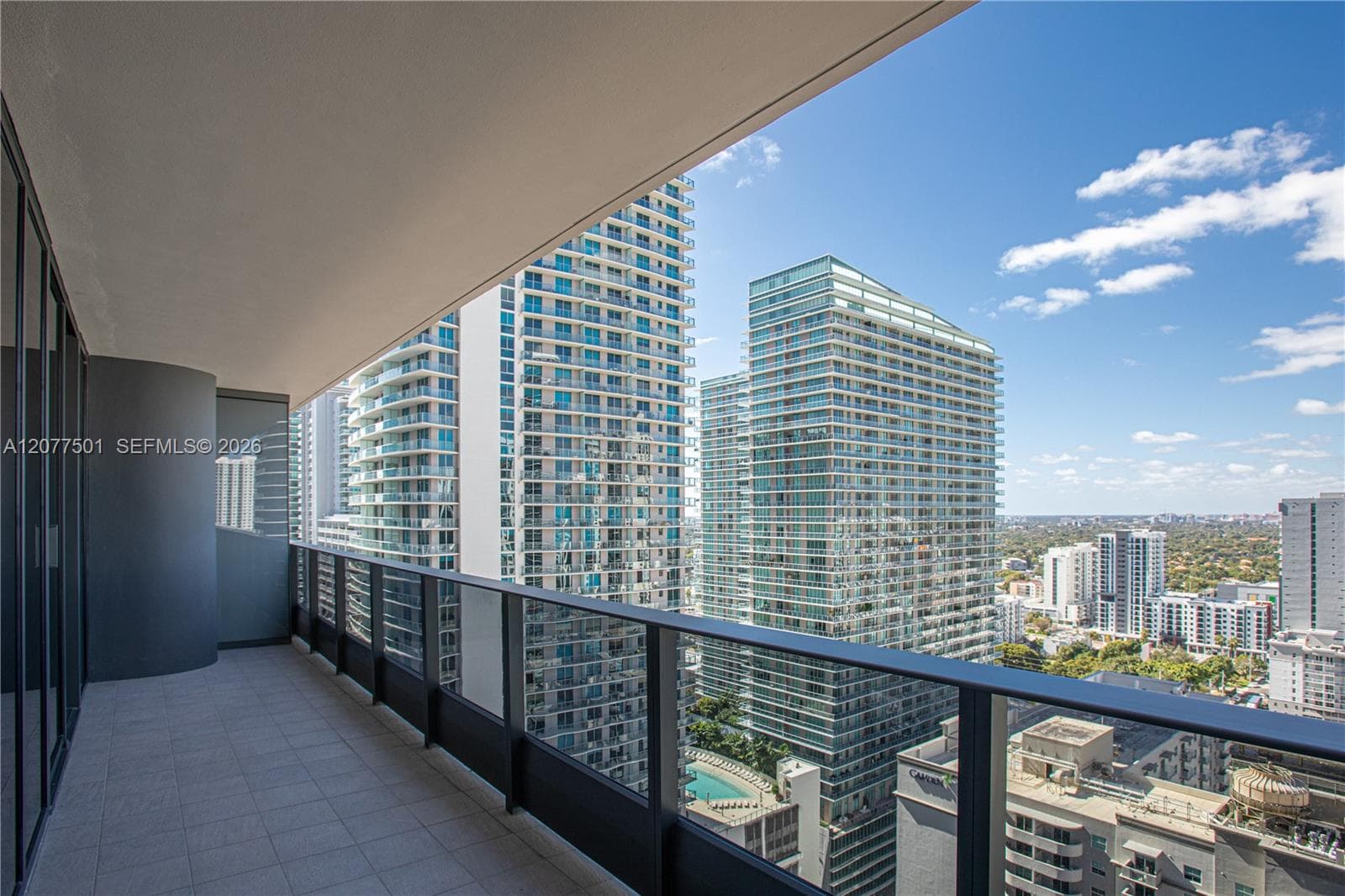 Condominium at 1000 Brickell Plz # 2610, Miami FL 33131