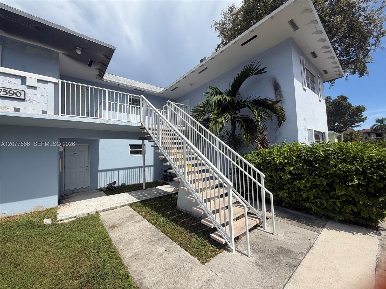 Condominium at 7590 SW 82nd St # F221, Miami FL 33143