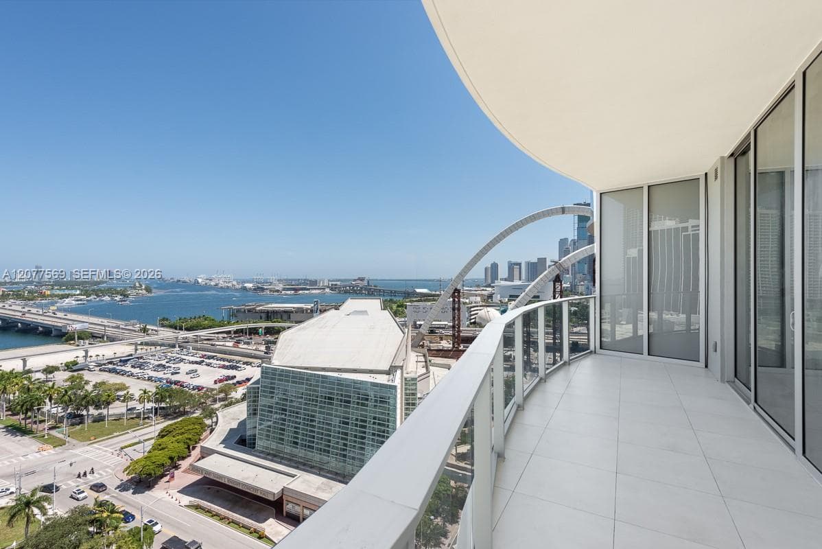 Condominium at 1400 Biscayne # 1604, Miami FL 33132