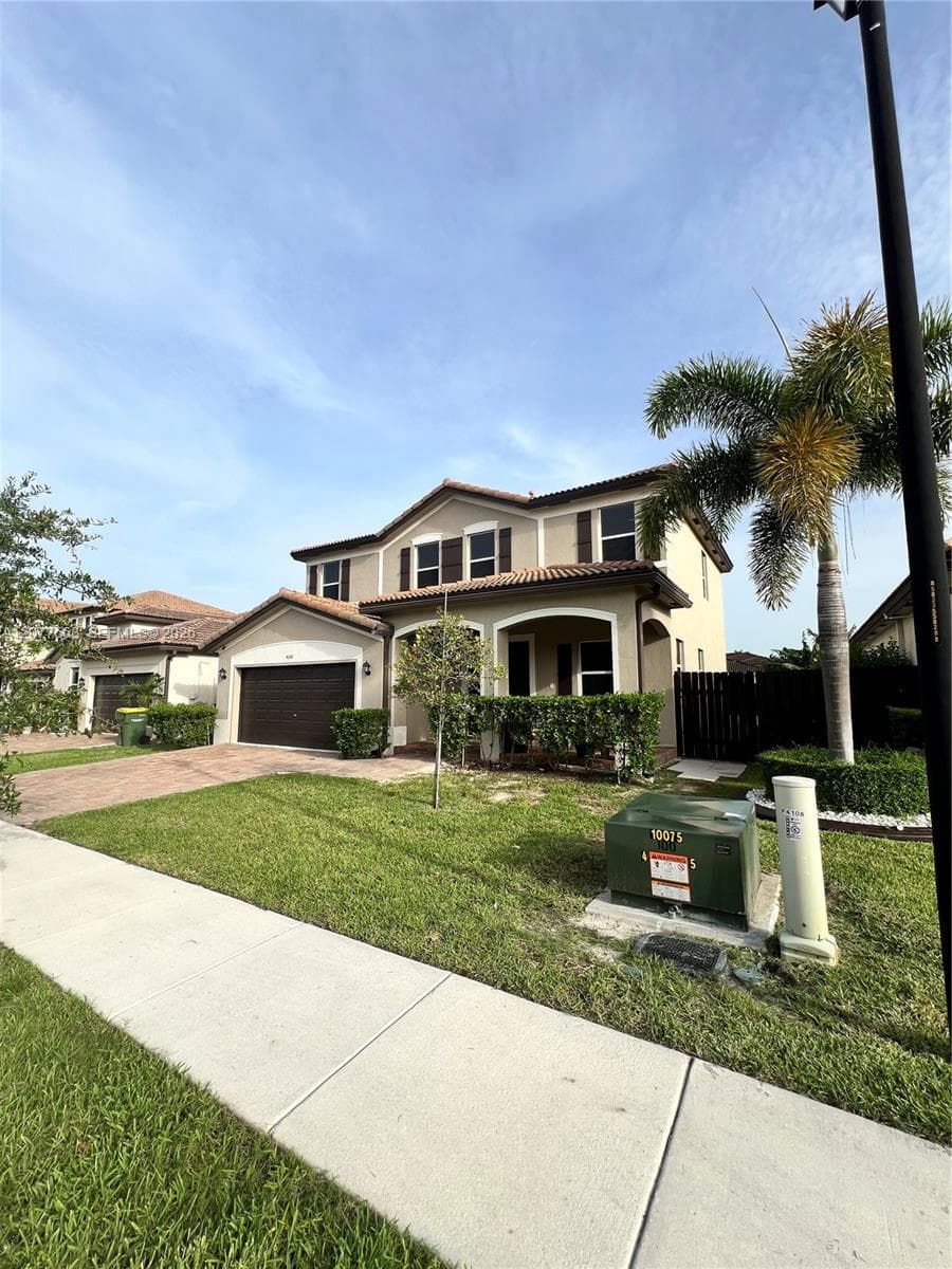 Single Family Residence at Homestead, FL, 33033