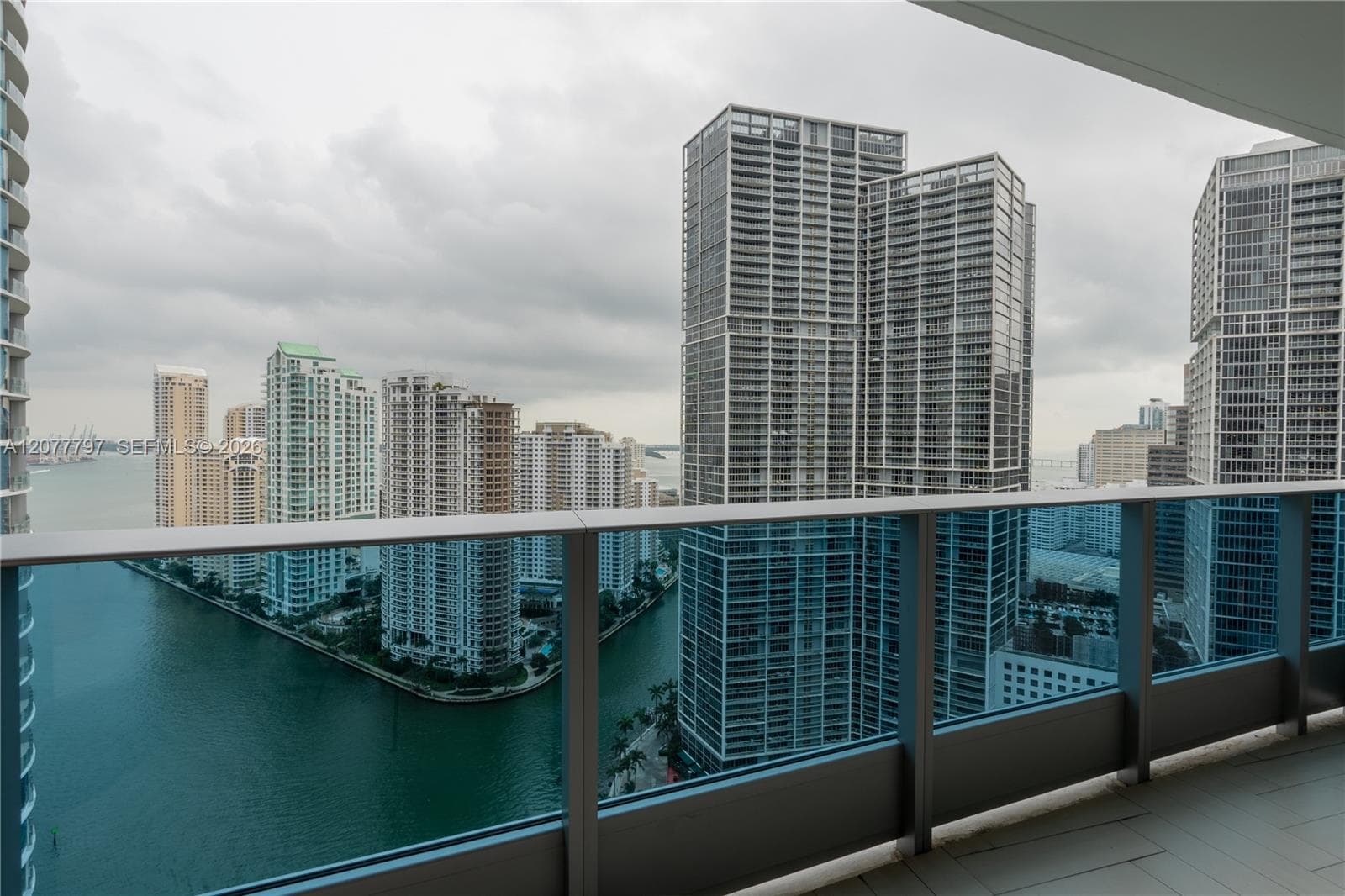 Condominium at 200 Biscayne Boulevard Way # 3305, Miami FL 33131