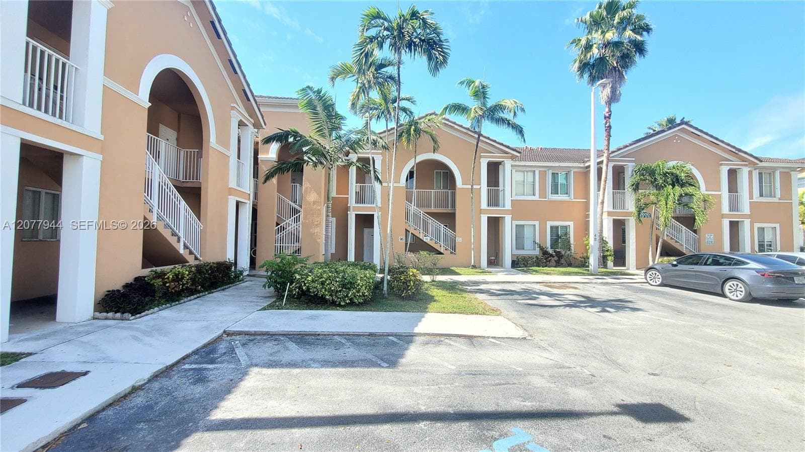 Condominium at 7070 NW 177th St # 10, Hialeah FL 33015