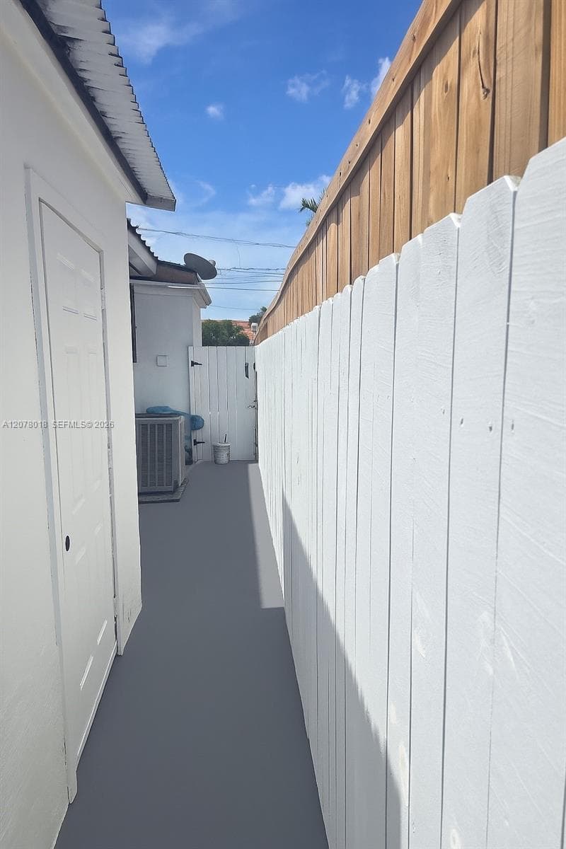 Efficiency at 6110 SW 37th St # 0, Miami FL 33155