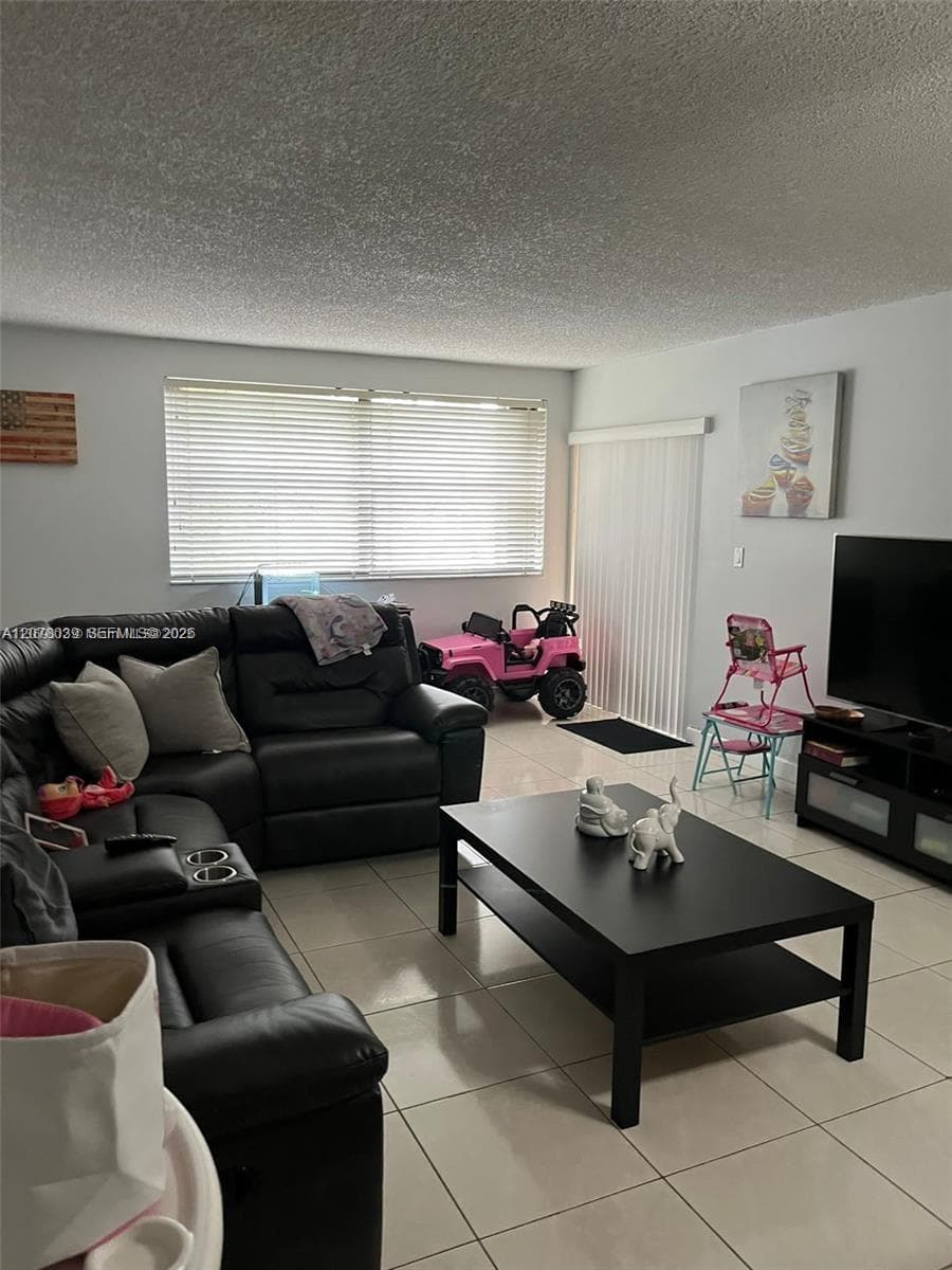Condominium at 10135 NW 9th St Cir # 208, Miami FL 33172