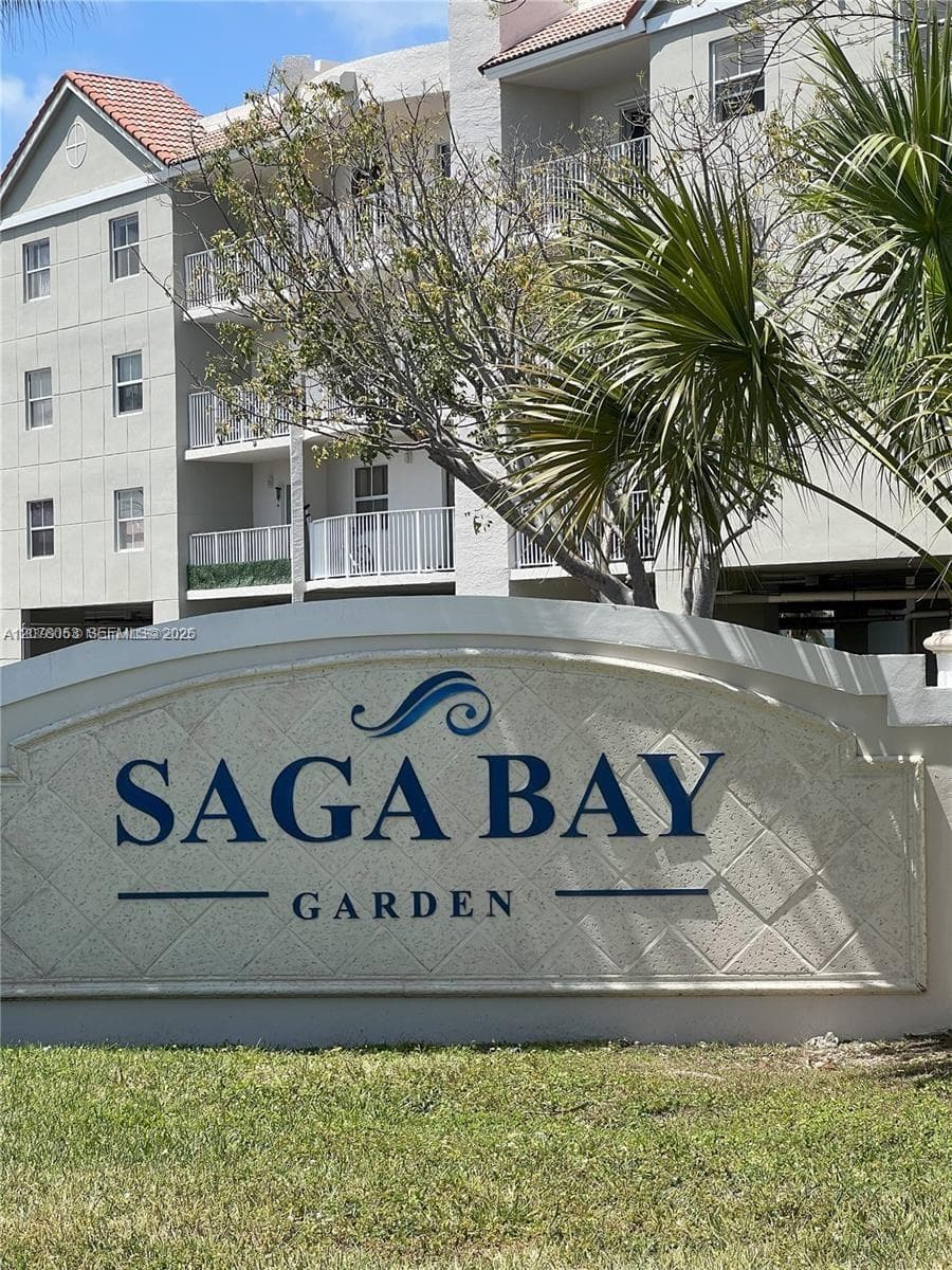 Condominium at 8240 SW 210th St # 319, Cutler Bay FL 33189