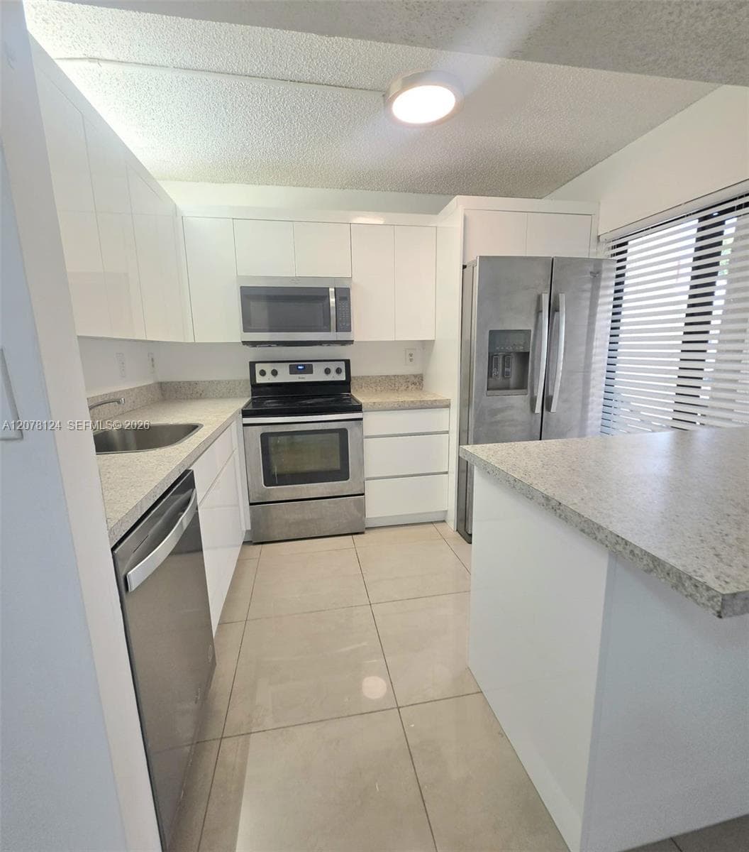 Condominium at 20105 NE 3rd Ct # 6, Miami FL 33179