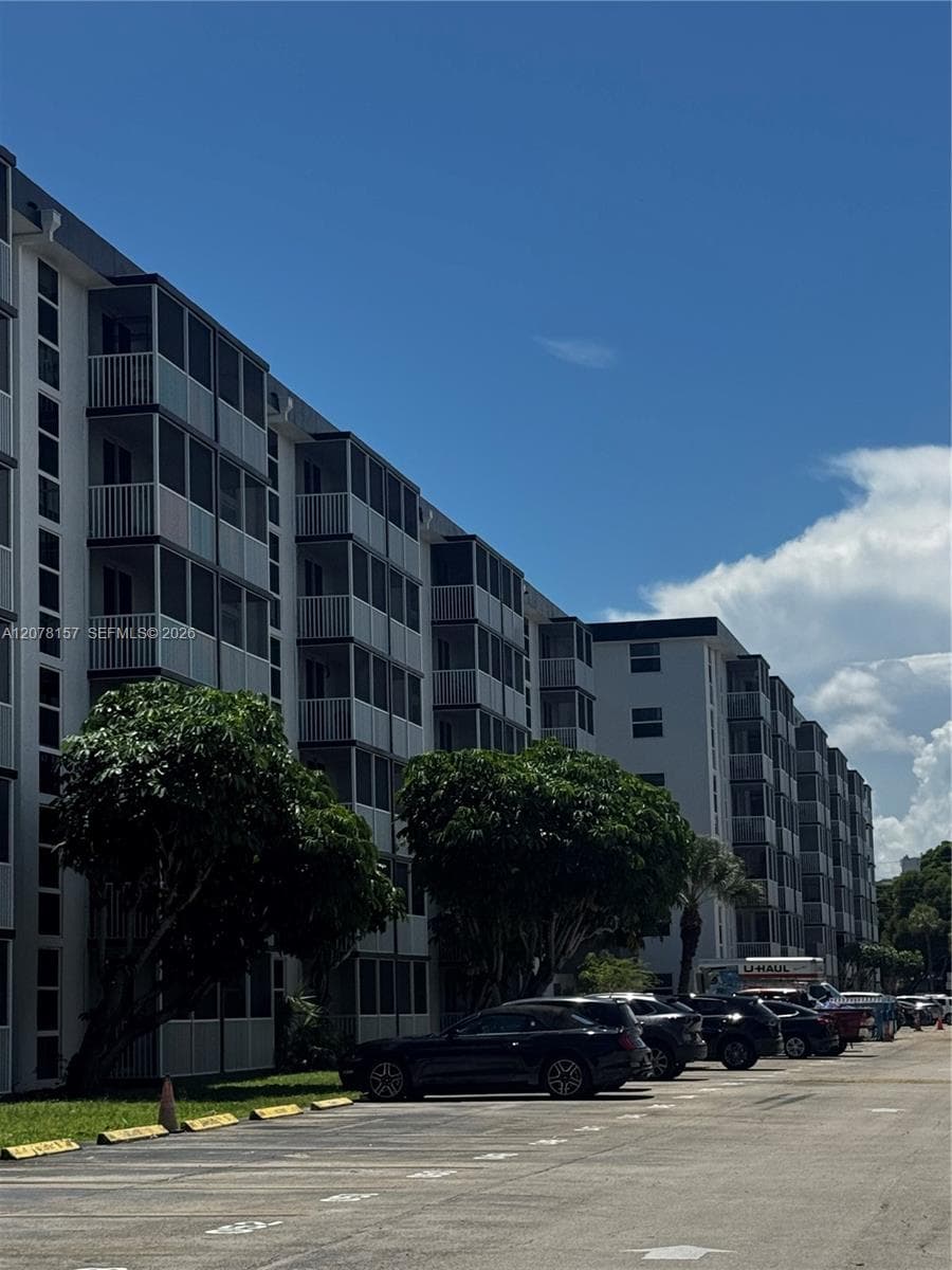 Apartment at 16851 NE 23rd Ave # B402, North Miami Beach FL 33160