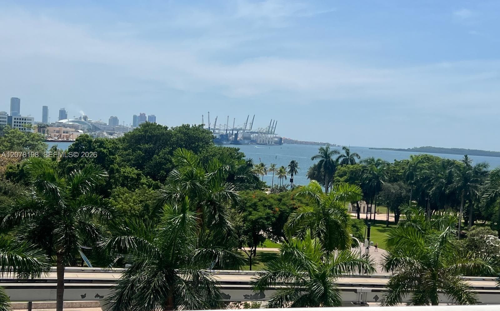 Condominium at 50 Biscayne Blvd # 606, Miami FL 33132