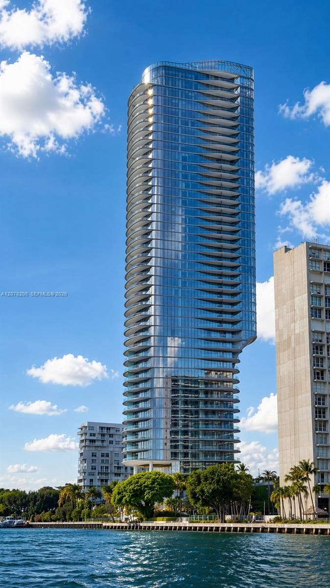 Condominium at 175 SE 25th rd # 504, Miami FL 33131