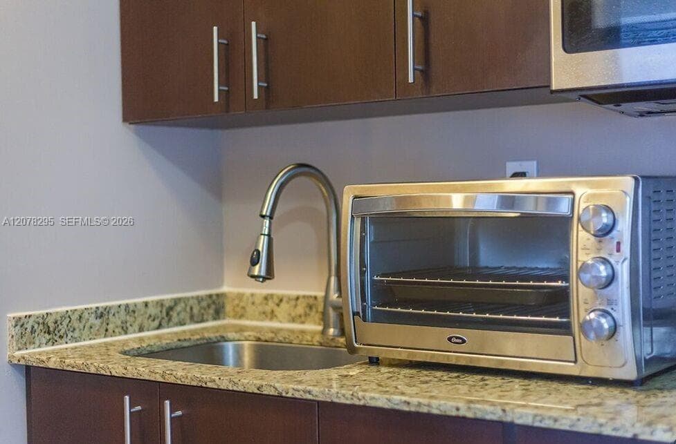 Apartment at 1752 NW 1st St # 1, Miami FL 33125