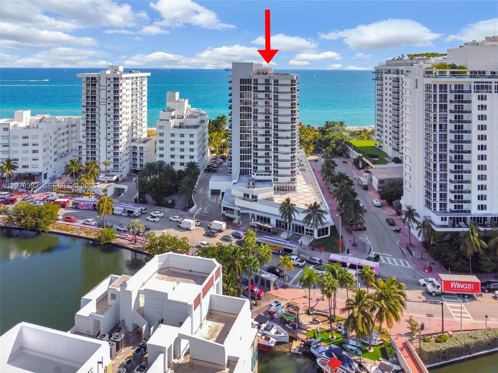 Condominium at 2401 Collins Ave # 1711, Miami Beach FL 33140
