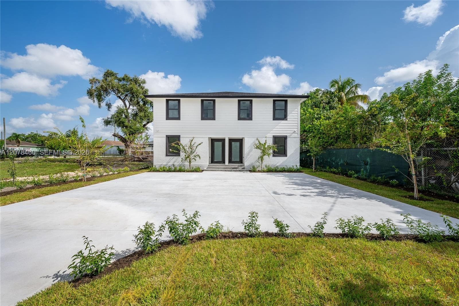 Multi Family at 528 NW 13th St # 530, Florida City FL 33034