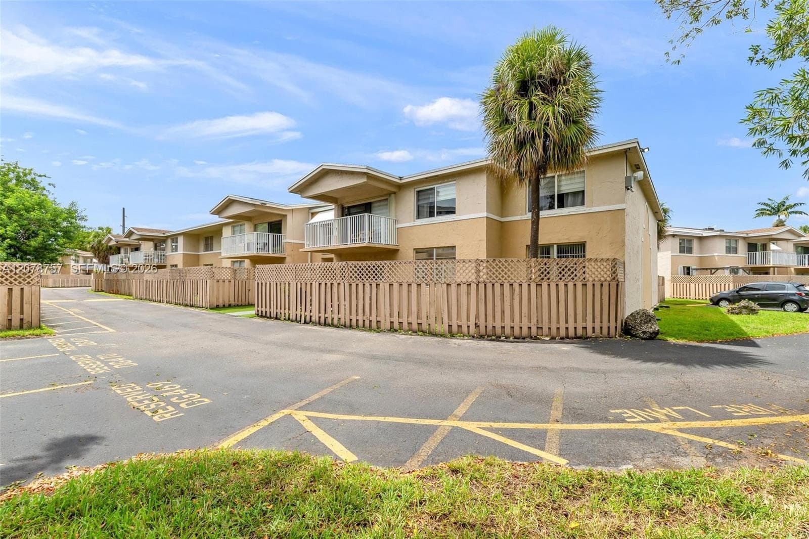 Apartment at 4140 NW 79th Ave # 2B, Doral FL 33166