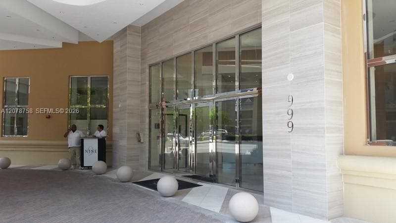 Condominium at 999 SW 1st Ave # 2511, Miami FL 33130
