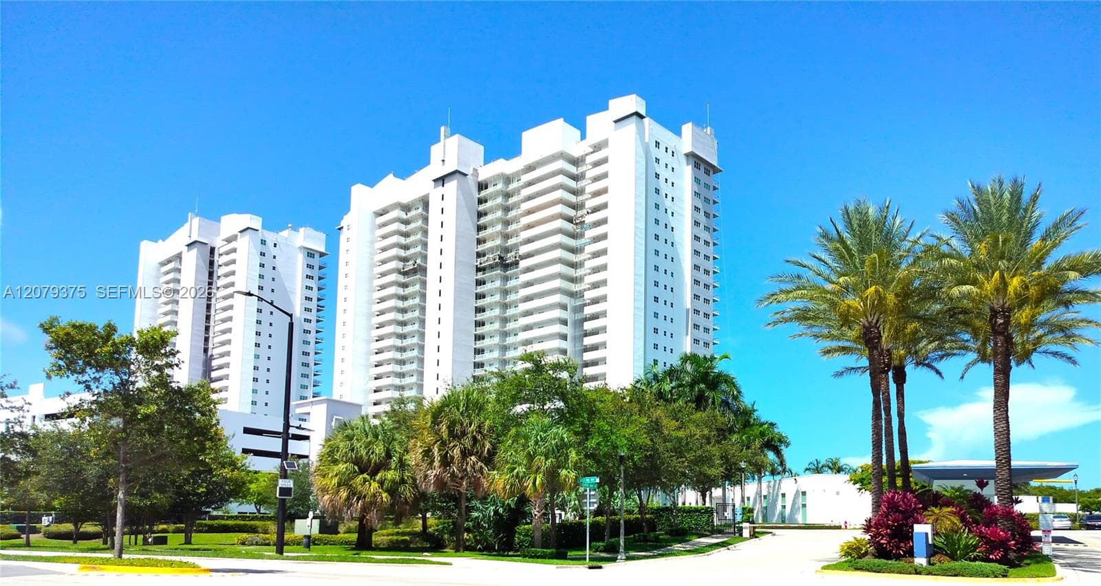 Condominium at 14951 Royal Oaks Ln # 1006, North Miami FL 33181