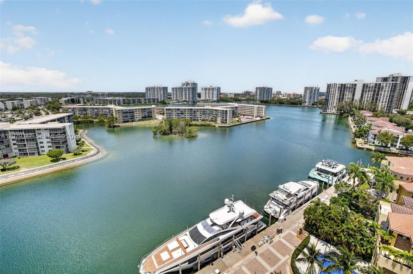Condominium at 1000 Island Blvd # 1510, Aventura FL 33160
