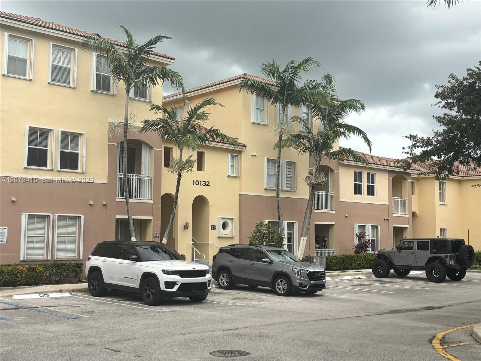 Condominium at 10132 NW 7th St # 102, Miami FL 33172