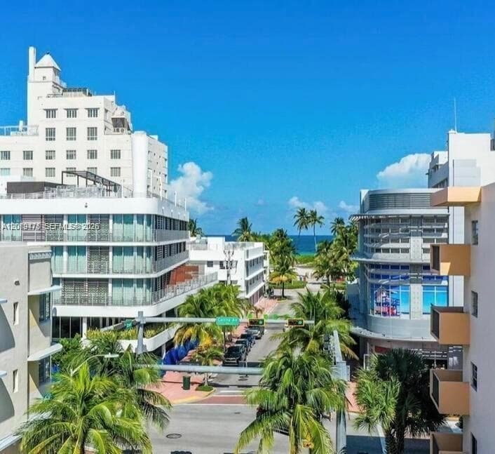 Condominium at 1150 Collins Ave # 406, Miami Beach FL 33139