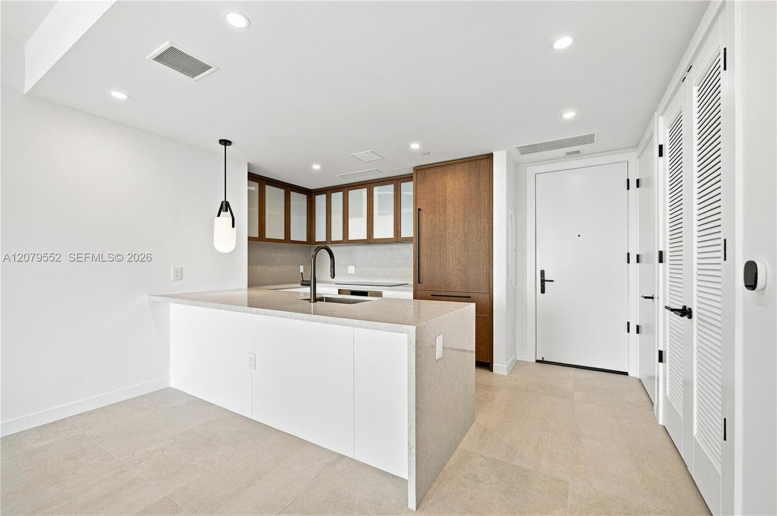 Condominium at 2200 Brickell Ave # 413, Miami FL 33129