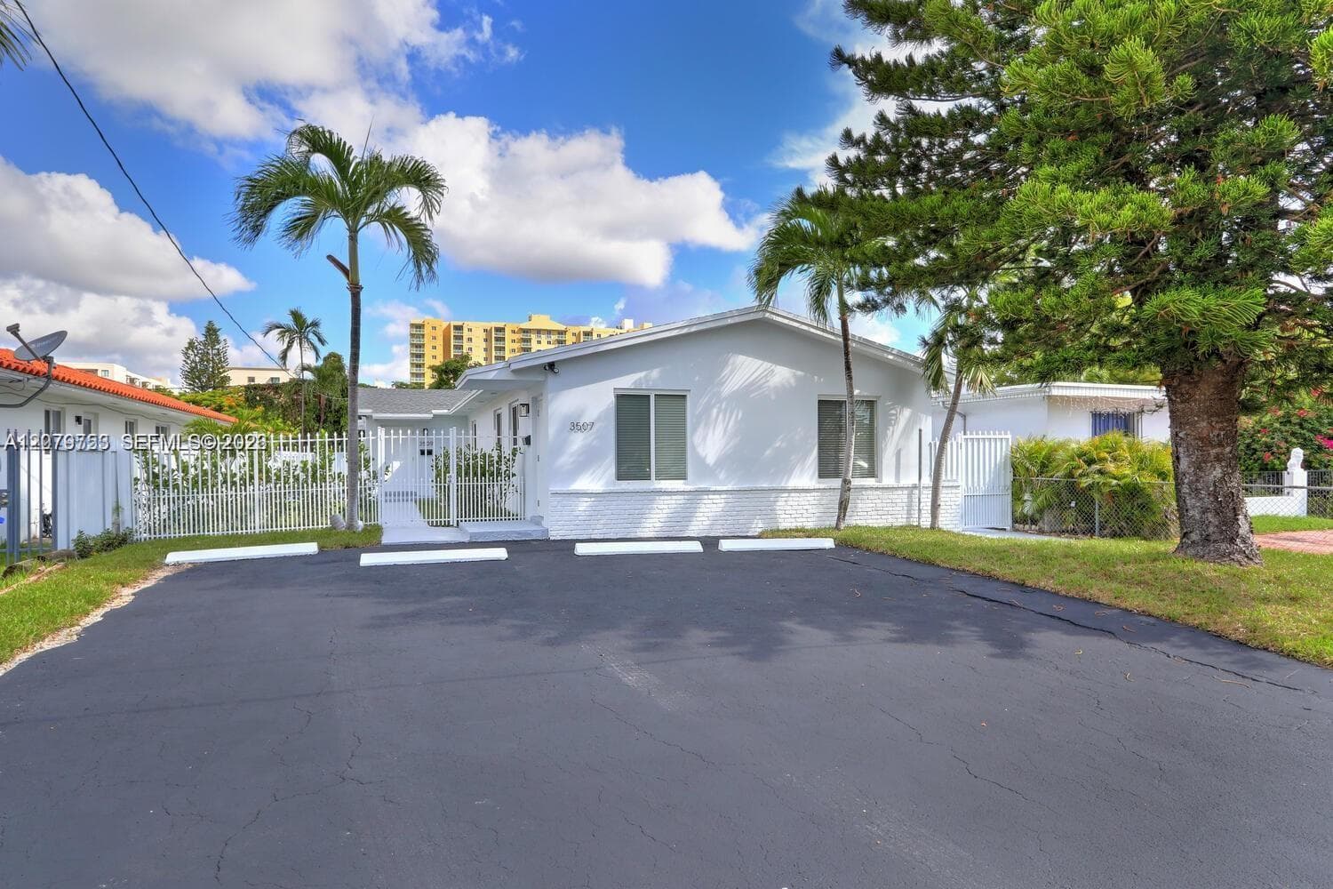 Multi Family at 3509 SW 23rd Ter # 3509, Miami FL 33145