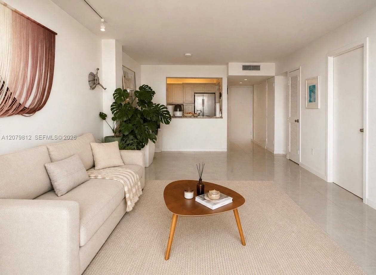 Condominium at 6900 E Bay Dr # 9L, Miami Beach FL 33141