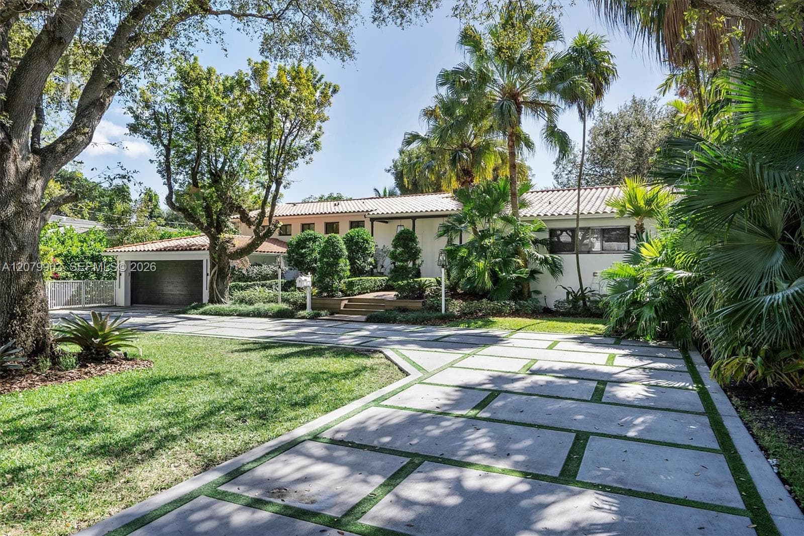 Single Family Residence at 652 NE 105th St, Miami Shores FL 33138