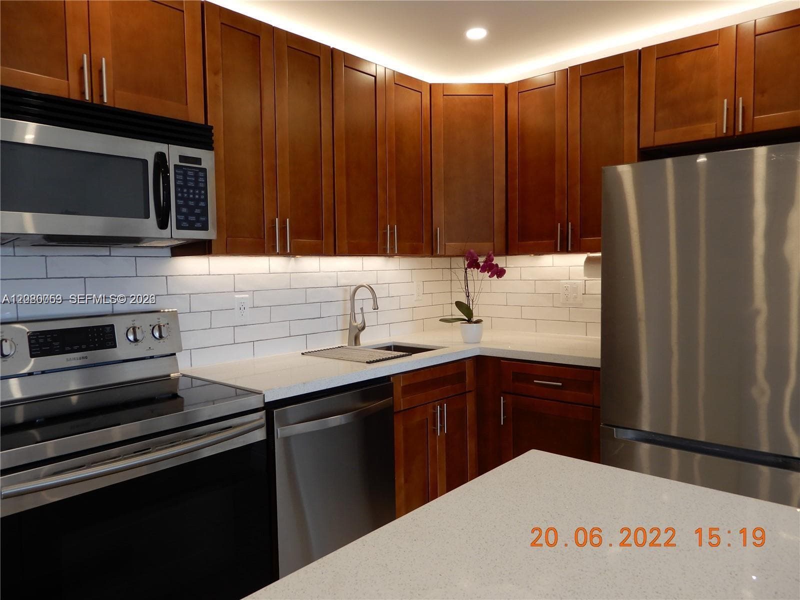 Condominium at 7175 NW 179th St # 307, Hialeah FL 33015